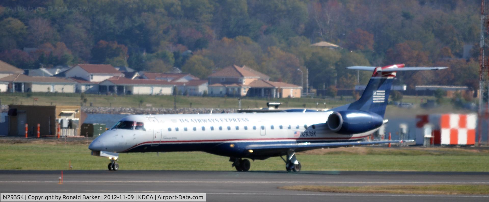 N293SK, 2001 Embraer ERJ-145LR (EMB-145LR) C/N 145500, Takeoff DCA