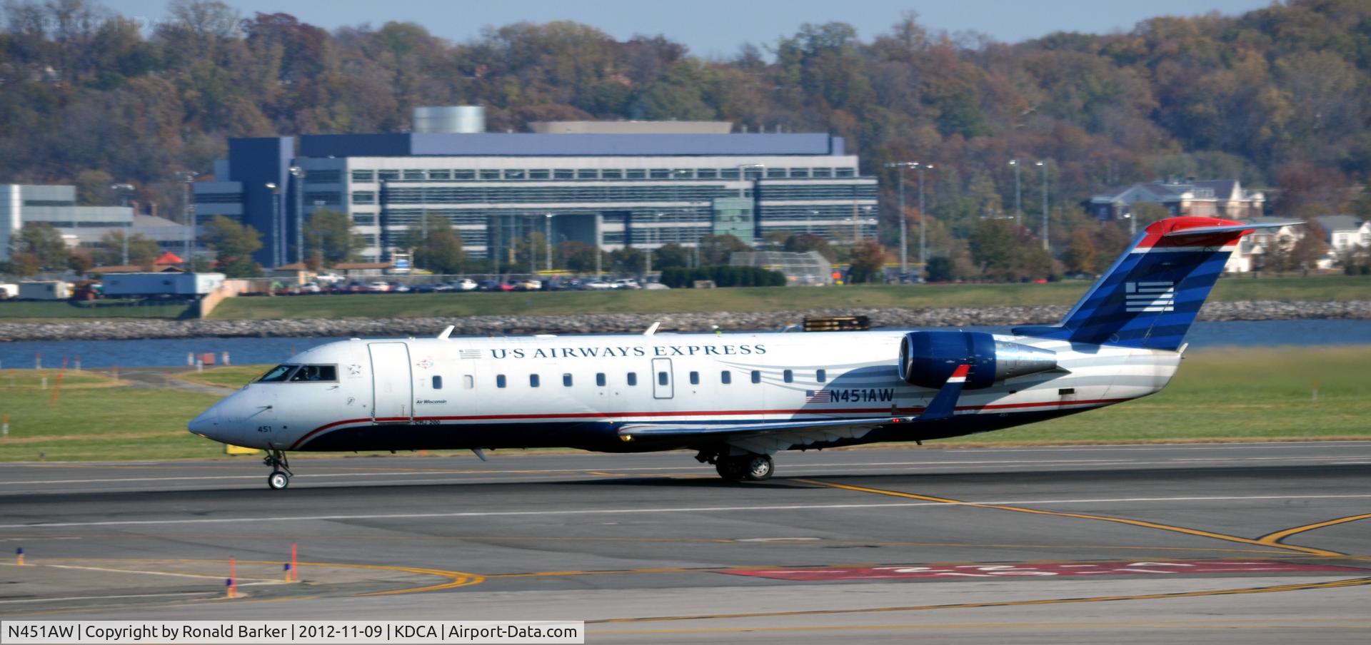 N451AW, 2003 Bombardier CRJ-200LR (CL-600-2B19) C/N 7832, Takeoff DCA