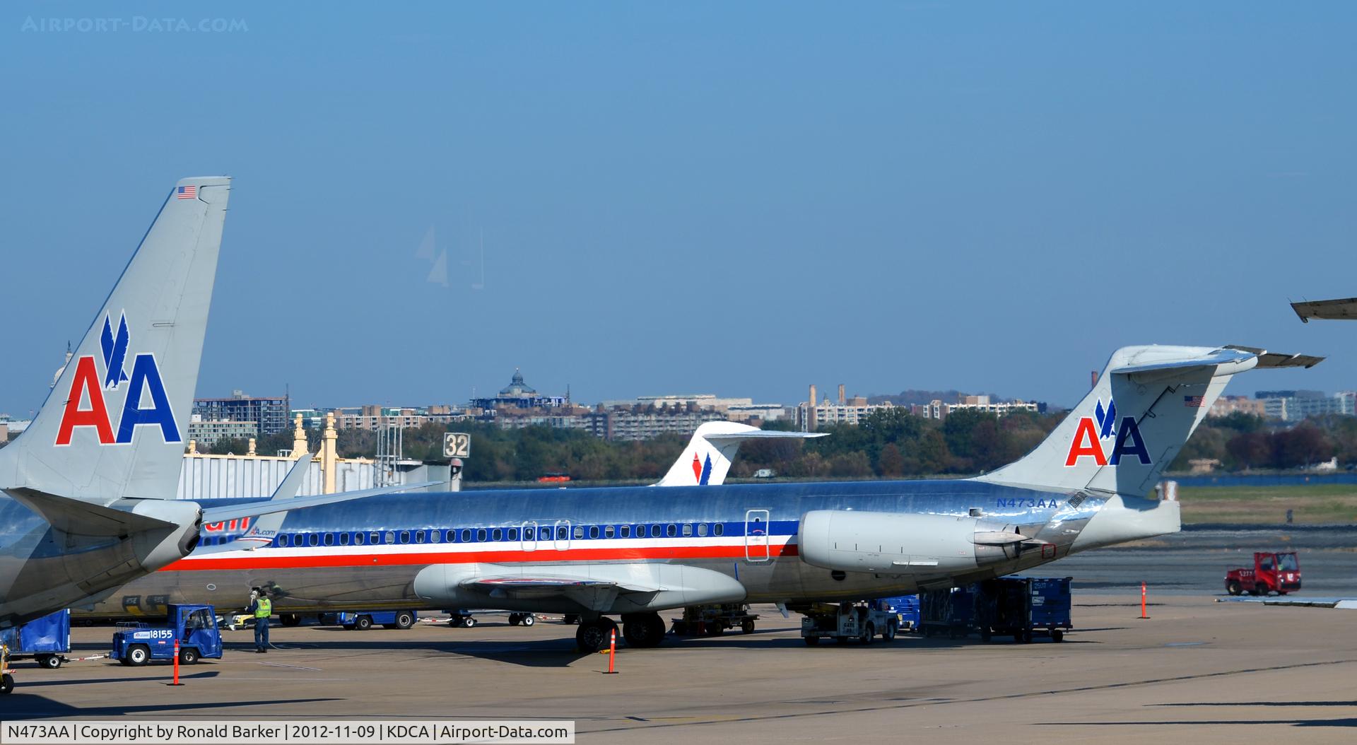 N473AA, 1988 McDonnell Douglas MD-82 (DC-9-82) C/N 49648, DCA VA