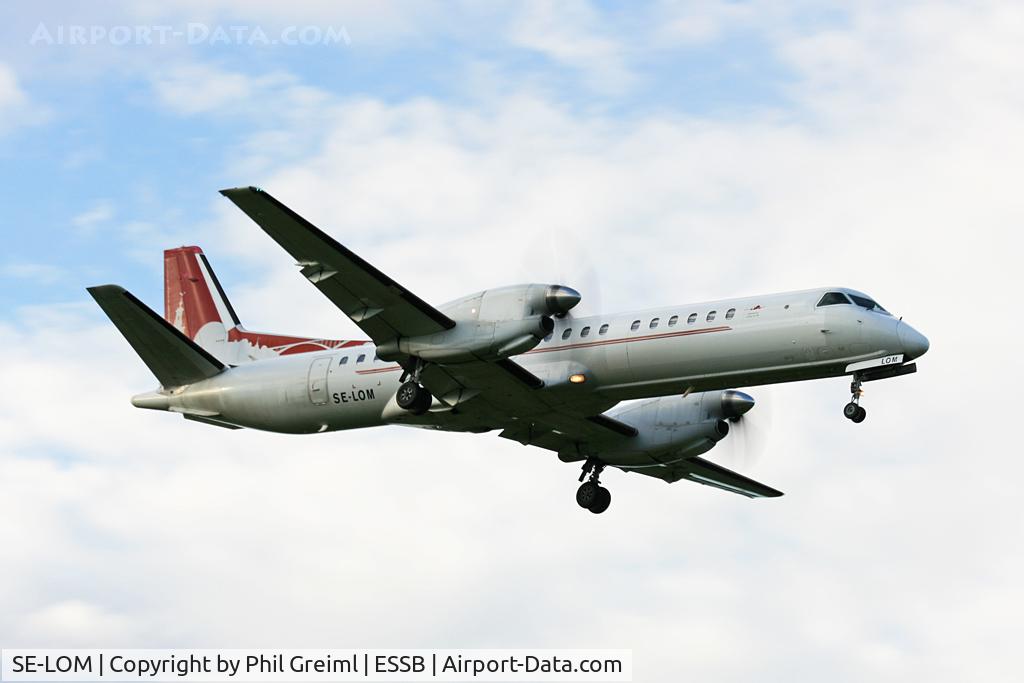 SE-LOM, 1996 Saab 2000 C/N 2000-035, Taken at ESSB.