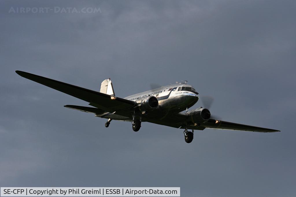 SE-CFP, 1943 Douglas DC-3C (C-47A-60-DL) C/N 13883, Taken at ESSB.