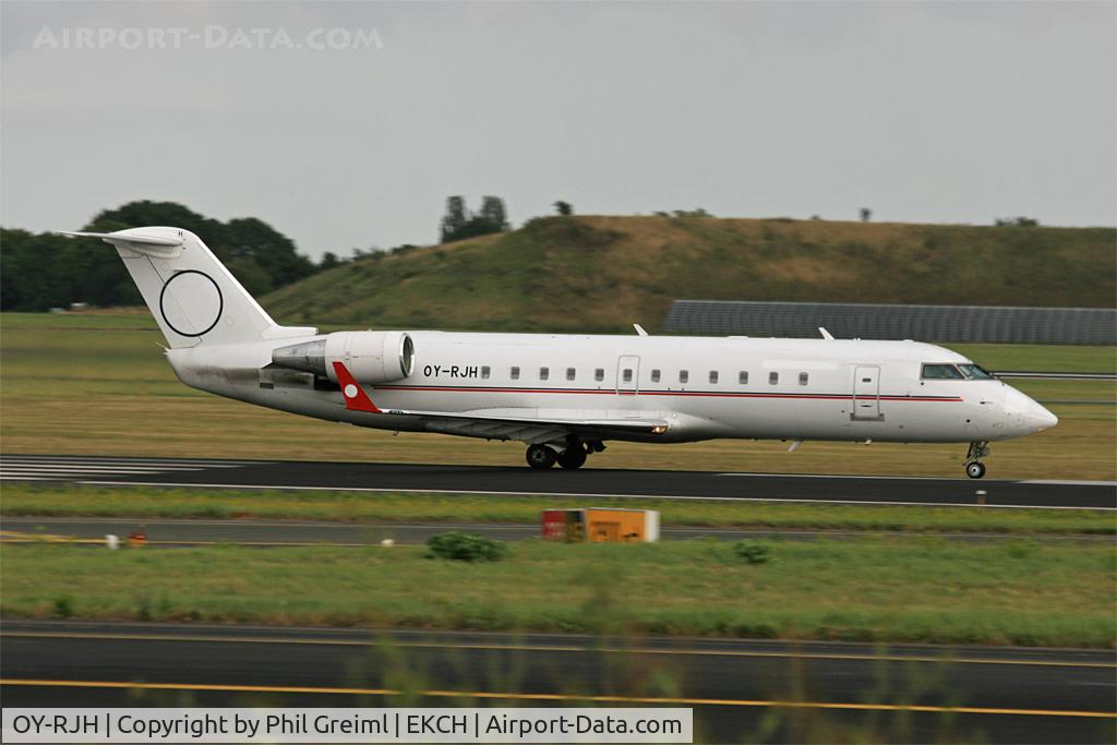 OY-RJH, 1995 Canadair CRJ-100LR (CL-600-2B19) C/N 7090, Taken at CPH.