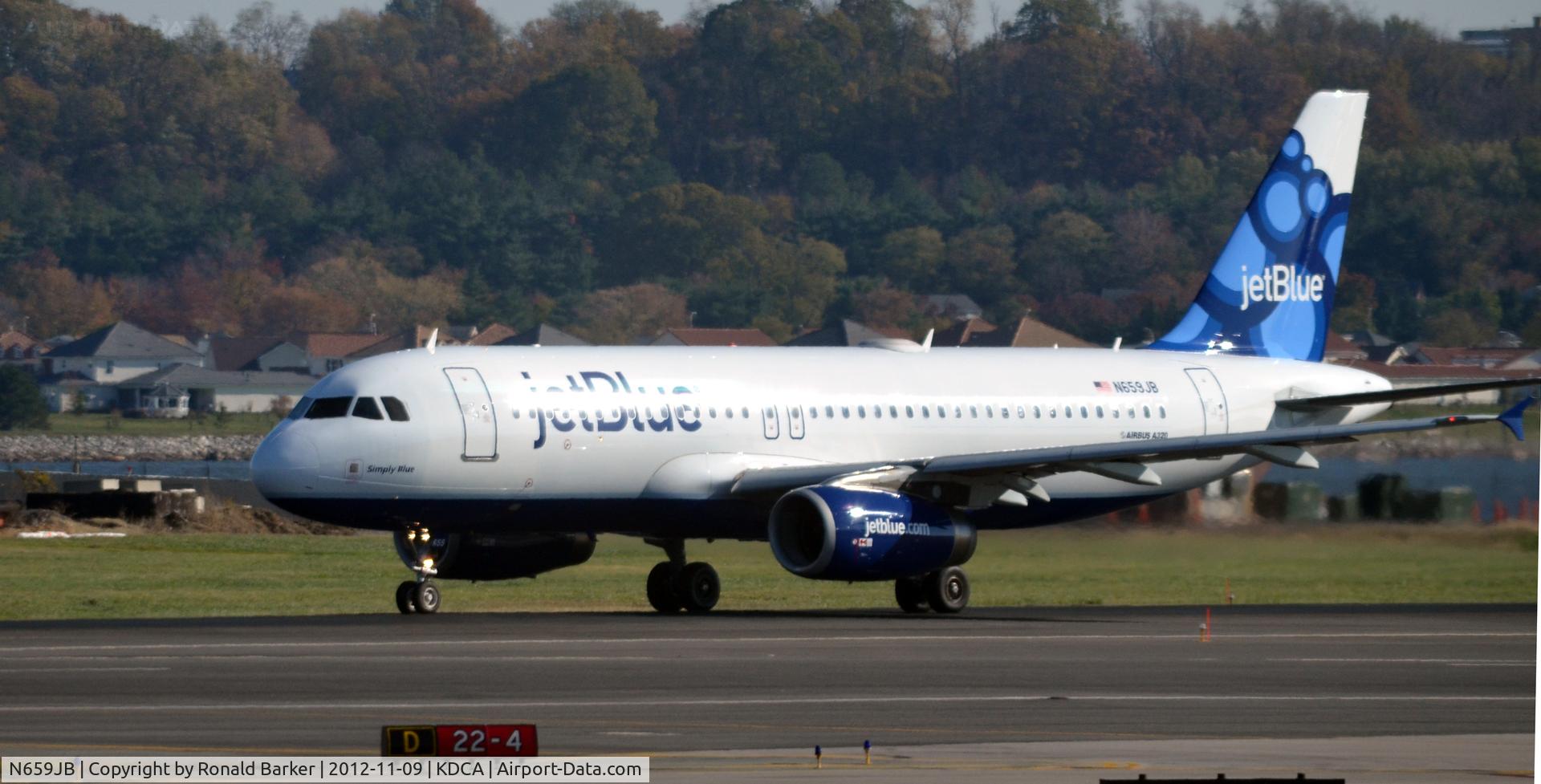 N659JB, 2007 Airbus A320-232 C/N 3190, Takeofff DCA