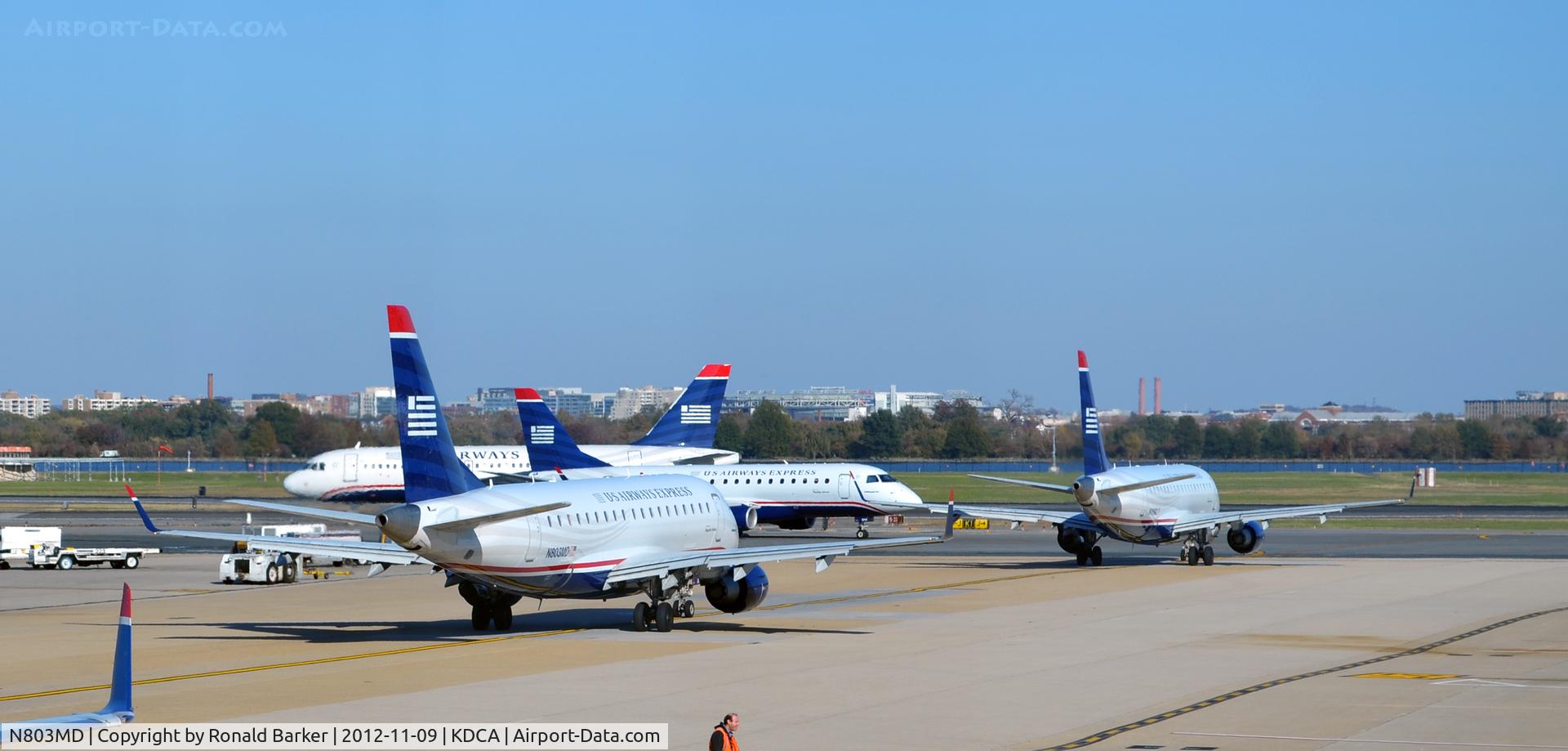 N803MD, 2004 Embraer 170SU (ERJ-170-100SU) C/N 17000015, Taxi DCA