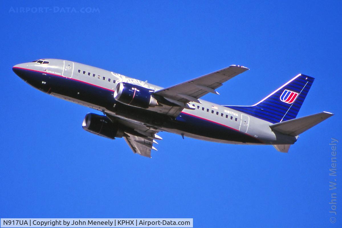 N917UA, 1991 Boeing 737-522 C/N 25384, Dec. 1998 - Shuttle by United departing from PHX