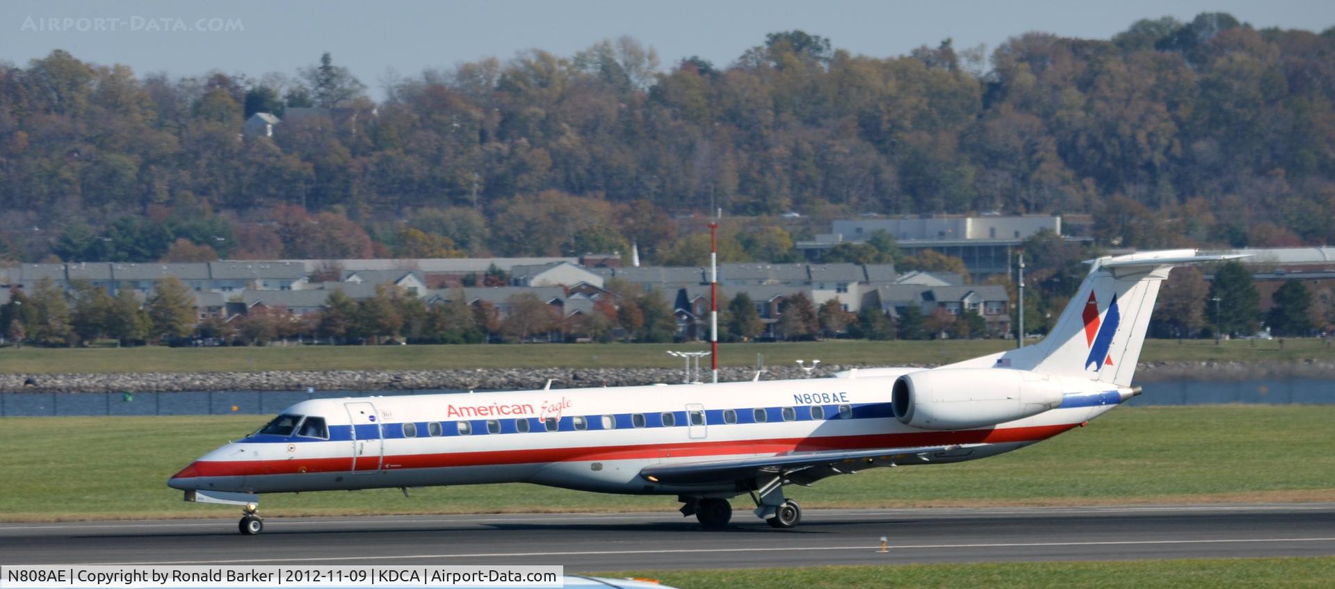 N808AE, 2001 Embraer ERJ-140LR (EMB-135KL) C/N 145519, Takeoff DCA