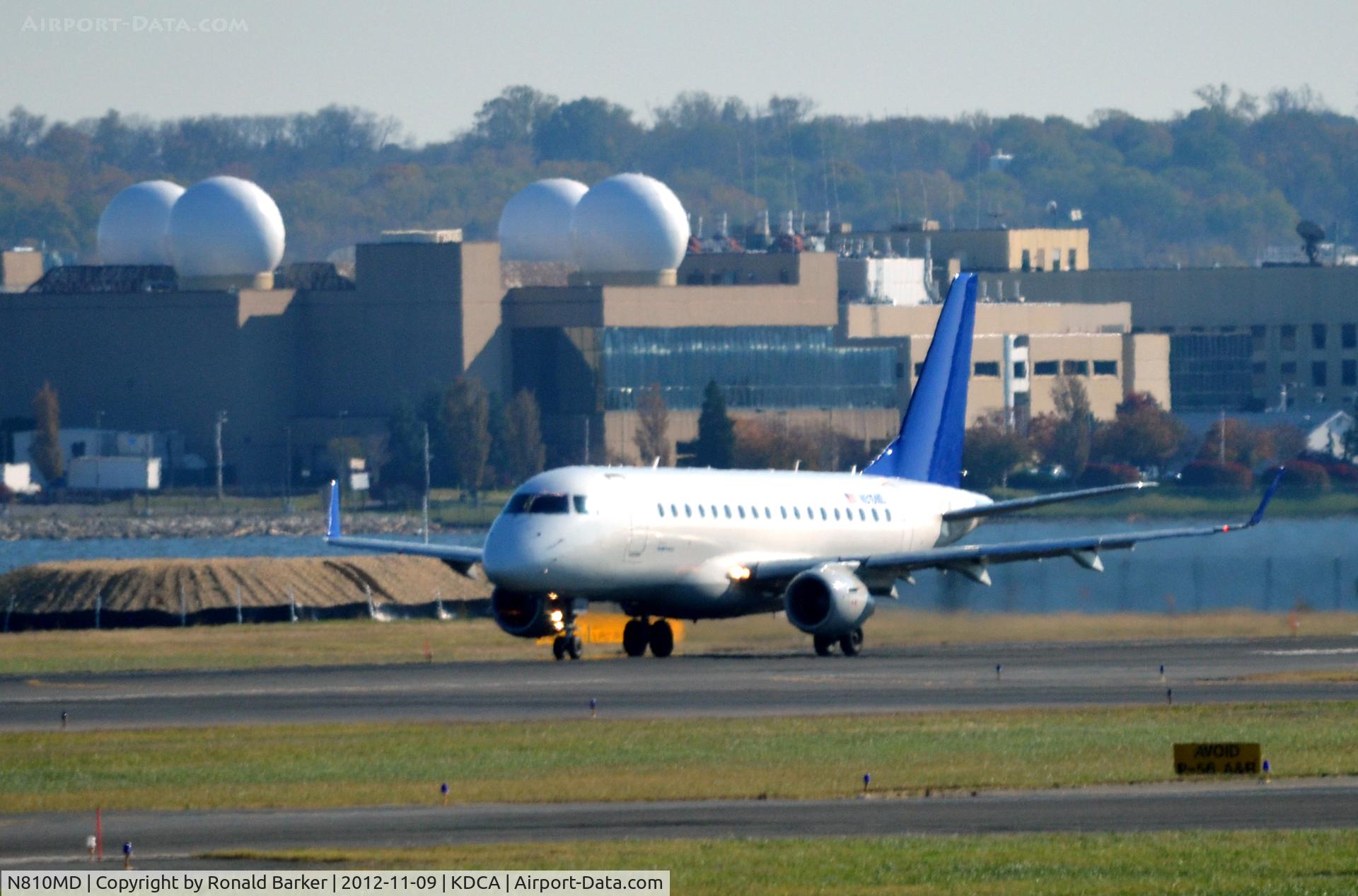 N810MD, 2004 Embraer 170SU (ERJ-170-100SU) C/N 17000026, Takeoff DCA