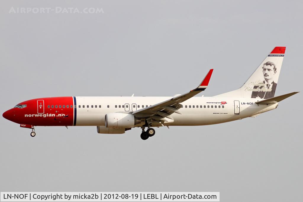 LN-NOF, 2008 Boeing 737-86N C/N 36809, Landing