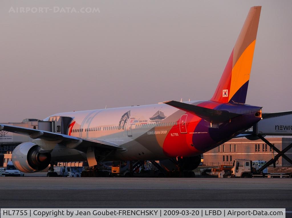 HL7755, 2007 Boeing 777-28E/ER C/N 30861, Séoul 