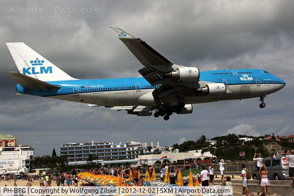 PH-BFG, 1990 Boeing 747-406 C/N 24517, visitor