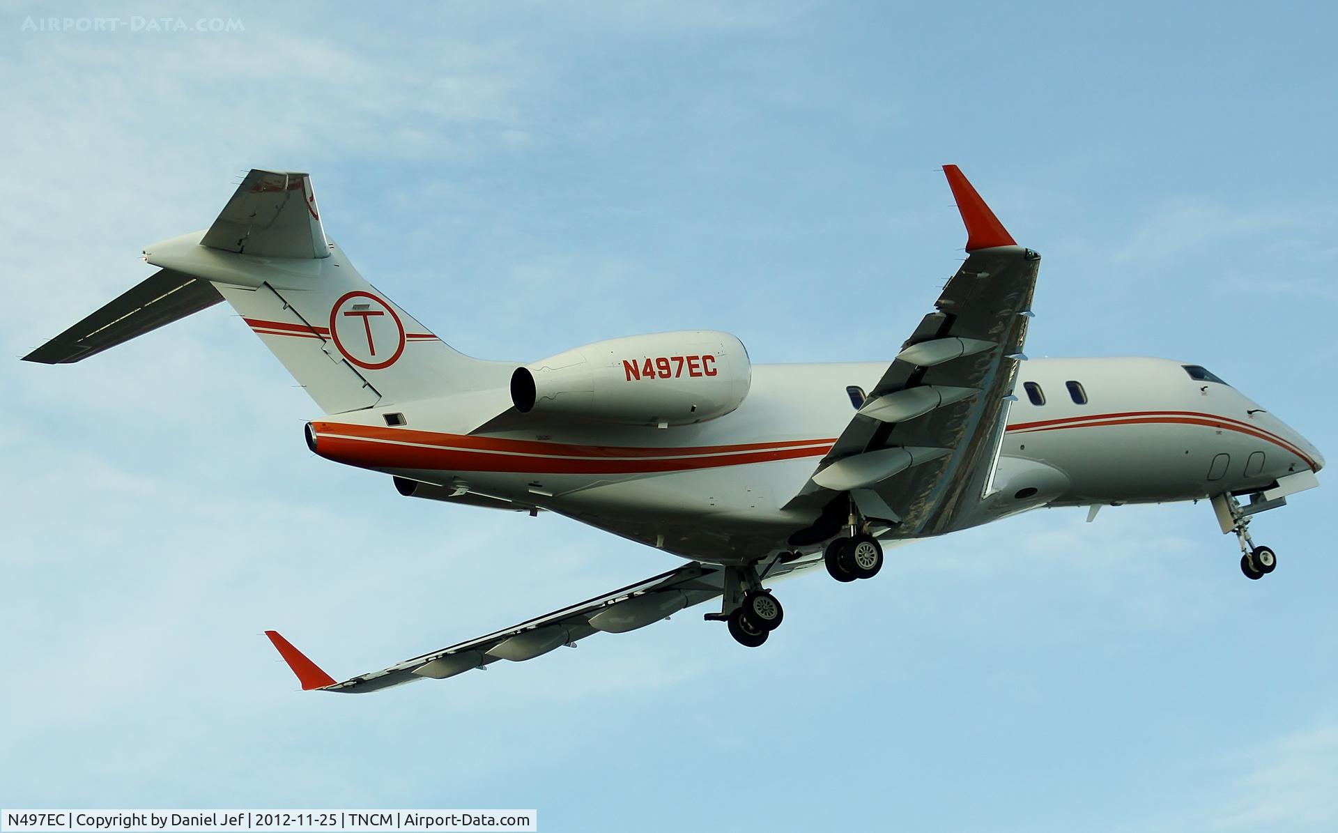 N497EC, 2004 Bombardier Challenger 300 (BD-100-1A10) C/N 20025, N497EC
