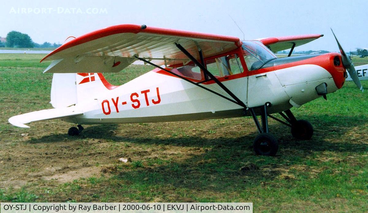 OY-STJ, 1948 SAI KZ VII Laerke C/N 199, S.A.I. KZ.VII U-8 Laerke [199] Stauning~OY 10/06/2000