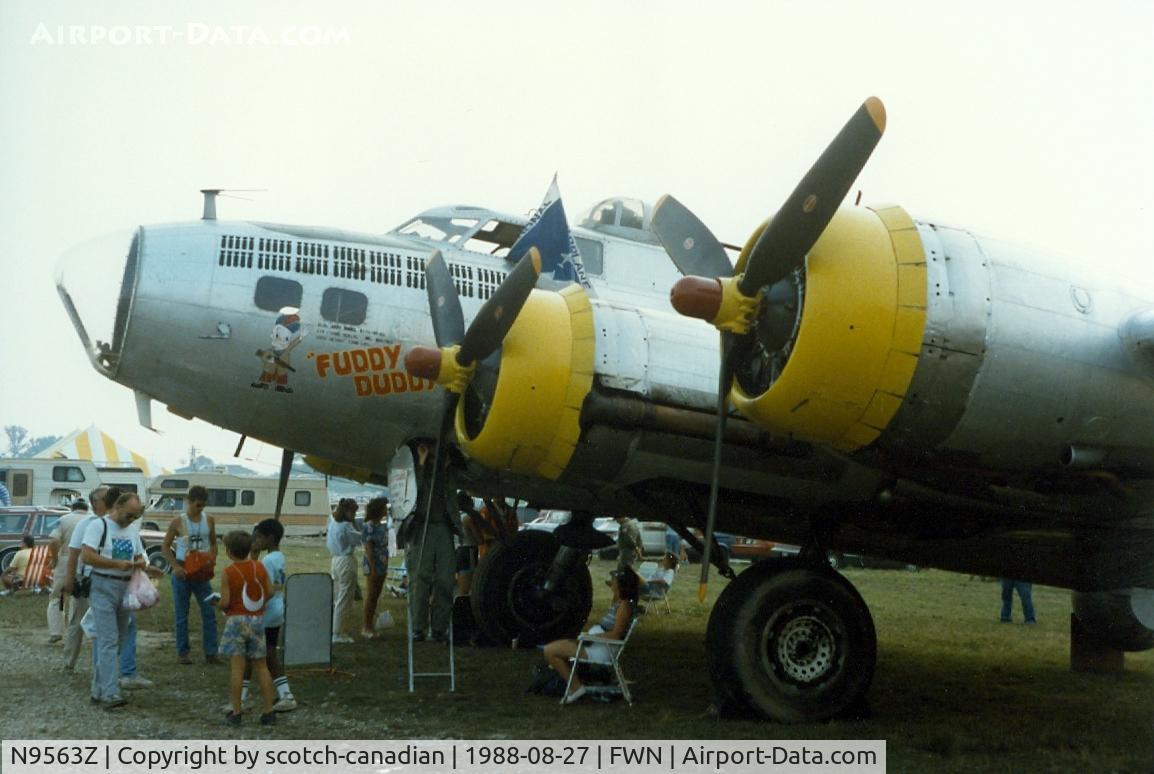 N9563Z, 1944 Boeing B-17G Flying Fortress C/N 32204, 1944 Boeing B-17G, N9563Z (Fuddy Duddy), at the 1988 Sussex New Jersey Air Show, Sussex, NJ