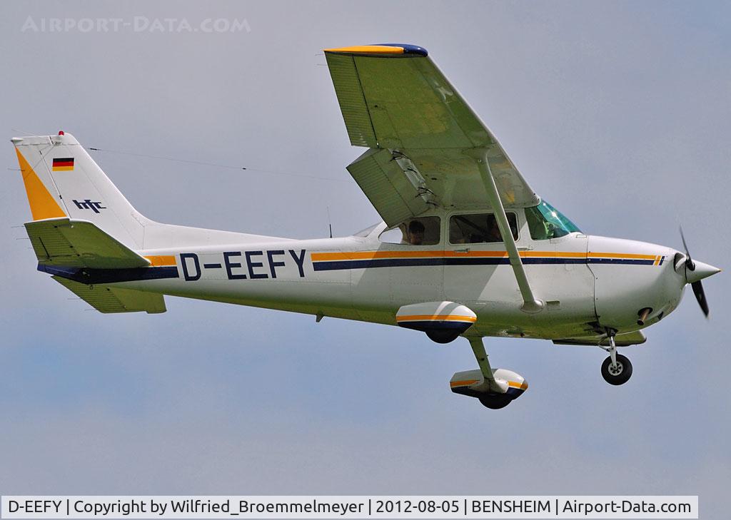 D-EEFY, 1984 Reims F172P C/N F17202229, On short Final to Bensheim Airfield.
