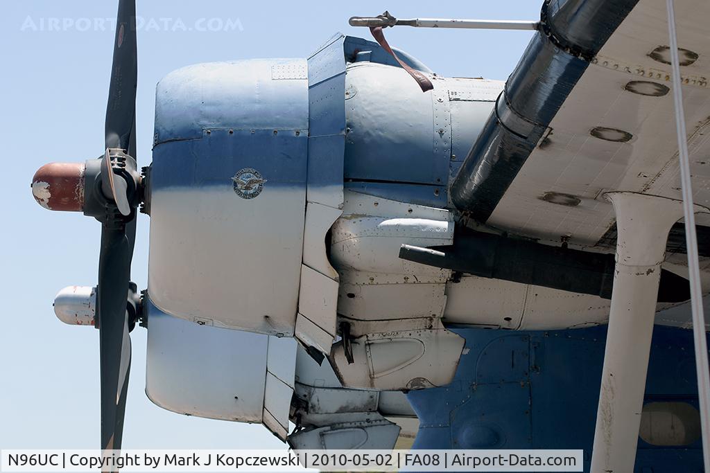 N96UC, 1944 Consolidated PBY-5A Catalina C/N 48375, Close-up of the Pratt & Whitney engines.  Taken with Sony A700 + Sigma AF 100-300mm F4 EX DG (IF) APO.