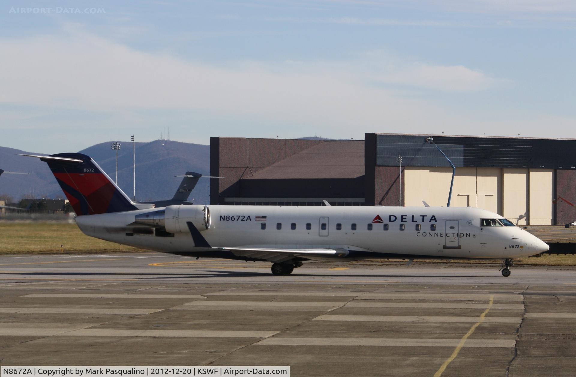 N8672A, 2002 Bombardier CRJ-200 (CL-600-2B19) C/N 7672, CL-600-2B19