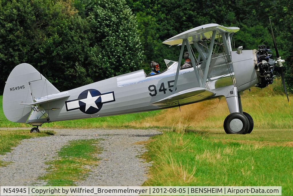 N54945, 1942 Boeing A75N1(PT17) C/N 75-4458, Touchdown at Bensheim Airfield.