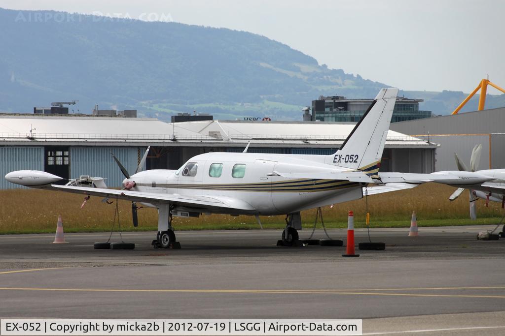 EX-052, Intracom GM-17 Viper C/N GM-17-006, Parked