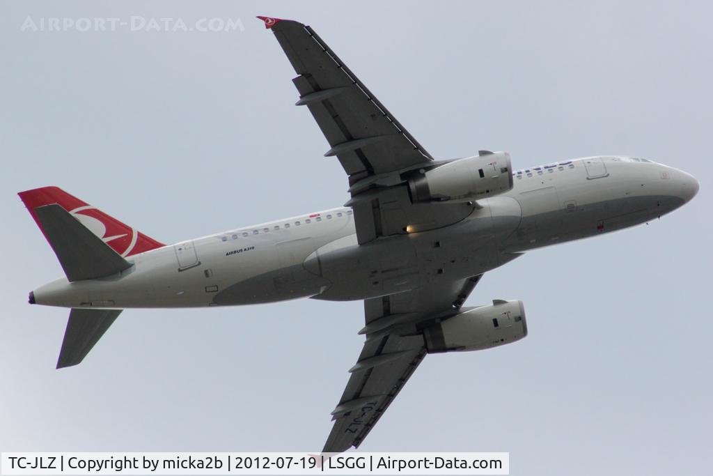 TC-JLZ, 2011 Airbus A319-132 C/N 4790, Take off