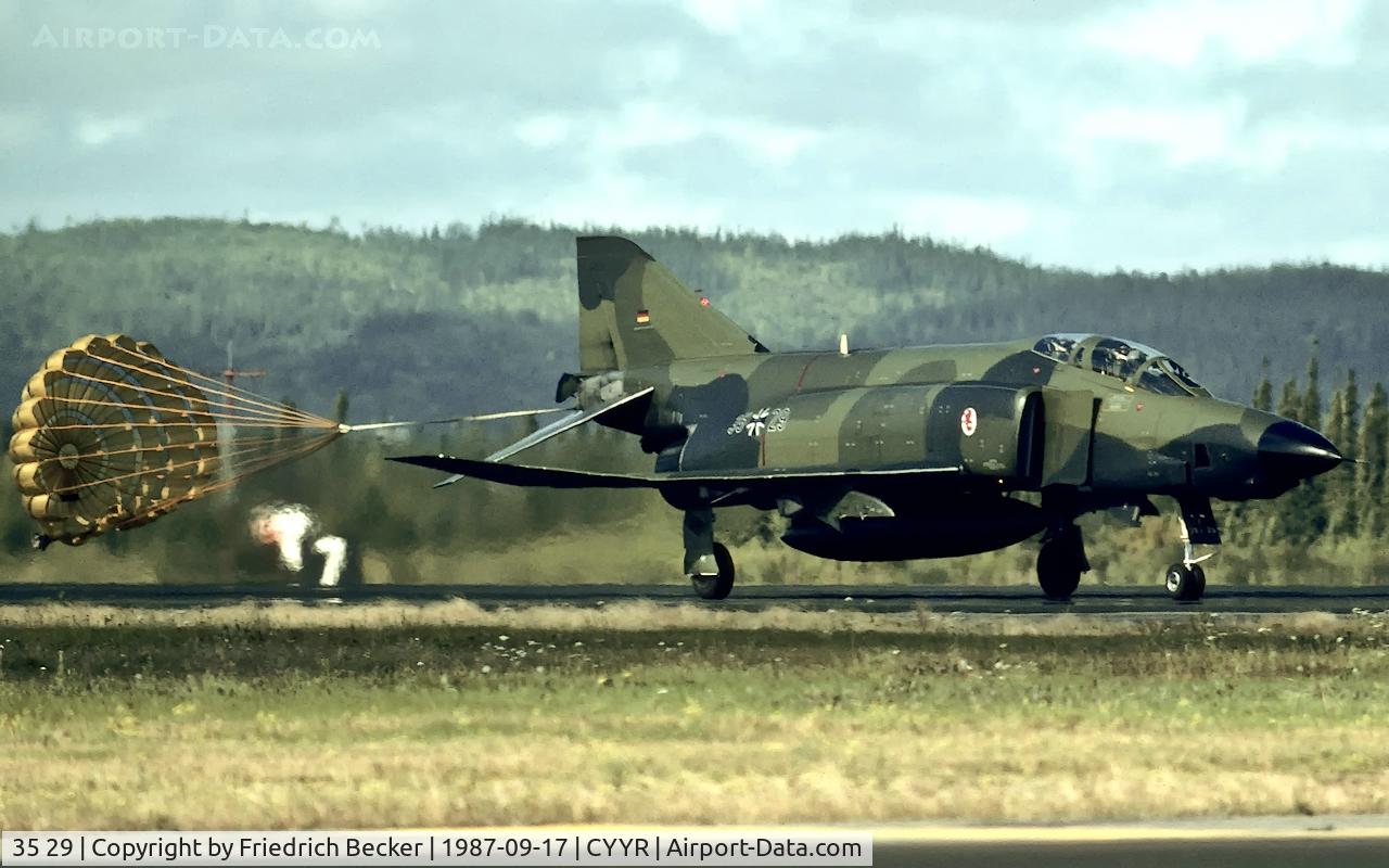 35 29, 1969 McDonnell Douglas RF-4E Phantom II C/N 4074, decelerating after touchdown