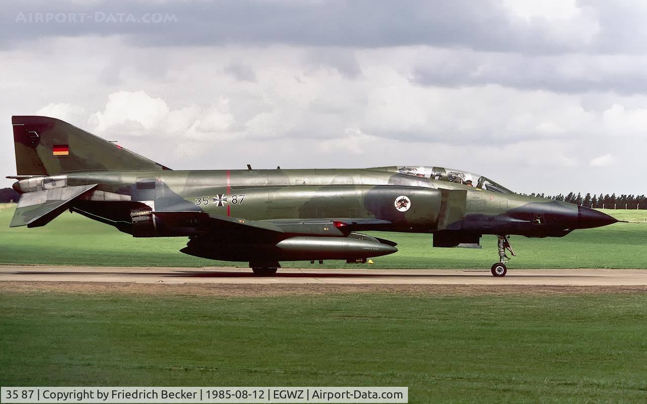 35 87, McDonnell Douglas RF-4E Phantom II C/N 4197, taxying to the active