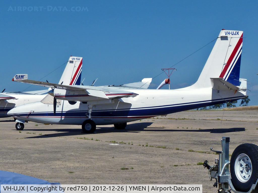 VH-UJX, 1968 Aero Commander 500S Shrike Commander Shrike Commander C/N 1839-31, VH-UJX parked at Essendon