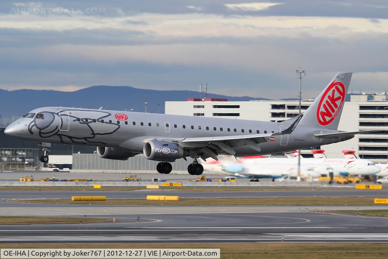 OE-IHA, 2009 Embraer 190LR (ERJ-190-100LR) C/N 19000285, NIKI