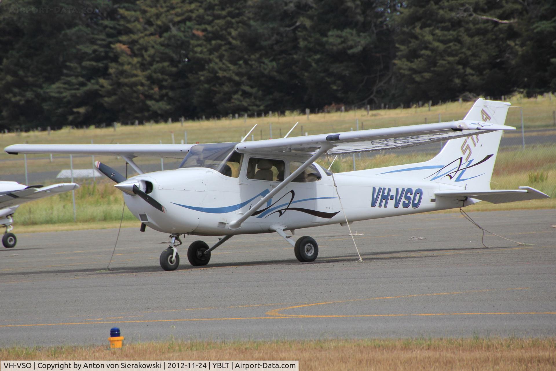 VH-VSO, 2009 Cessna 172S C/N 172S10923, VH-VSO @ YBLT