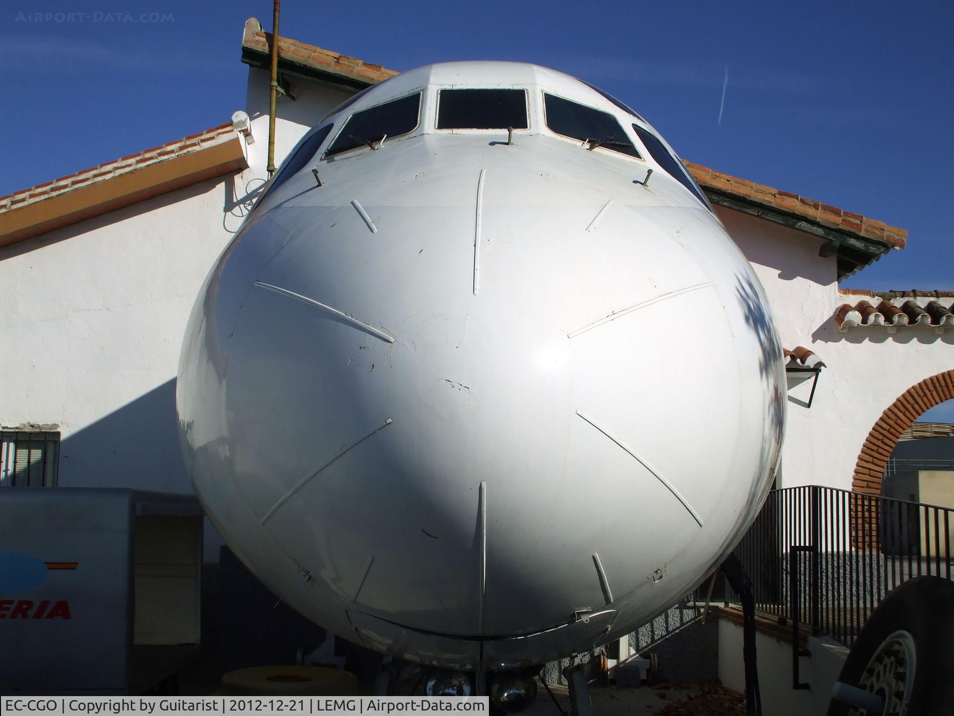 EC-CGO, 1974 McDonnell Douglas DC-9-32 C/N 47640, I know it had to park at the terminal but this is ridiculous
