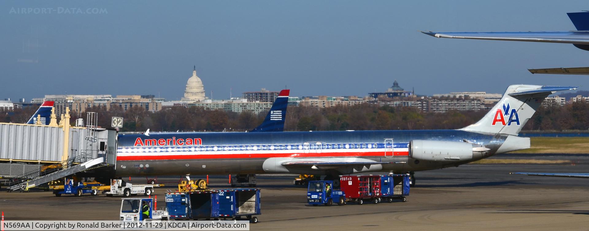 N569AA, 1987 McDonnell Douglas MD-83 (DC-9-83) C/N 49351, DCA VA