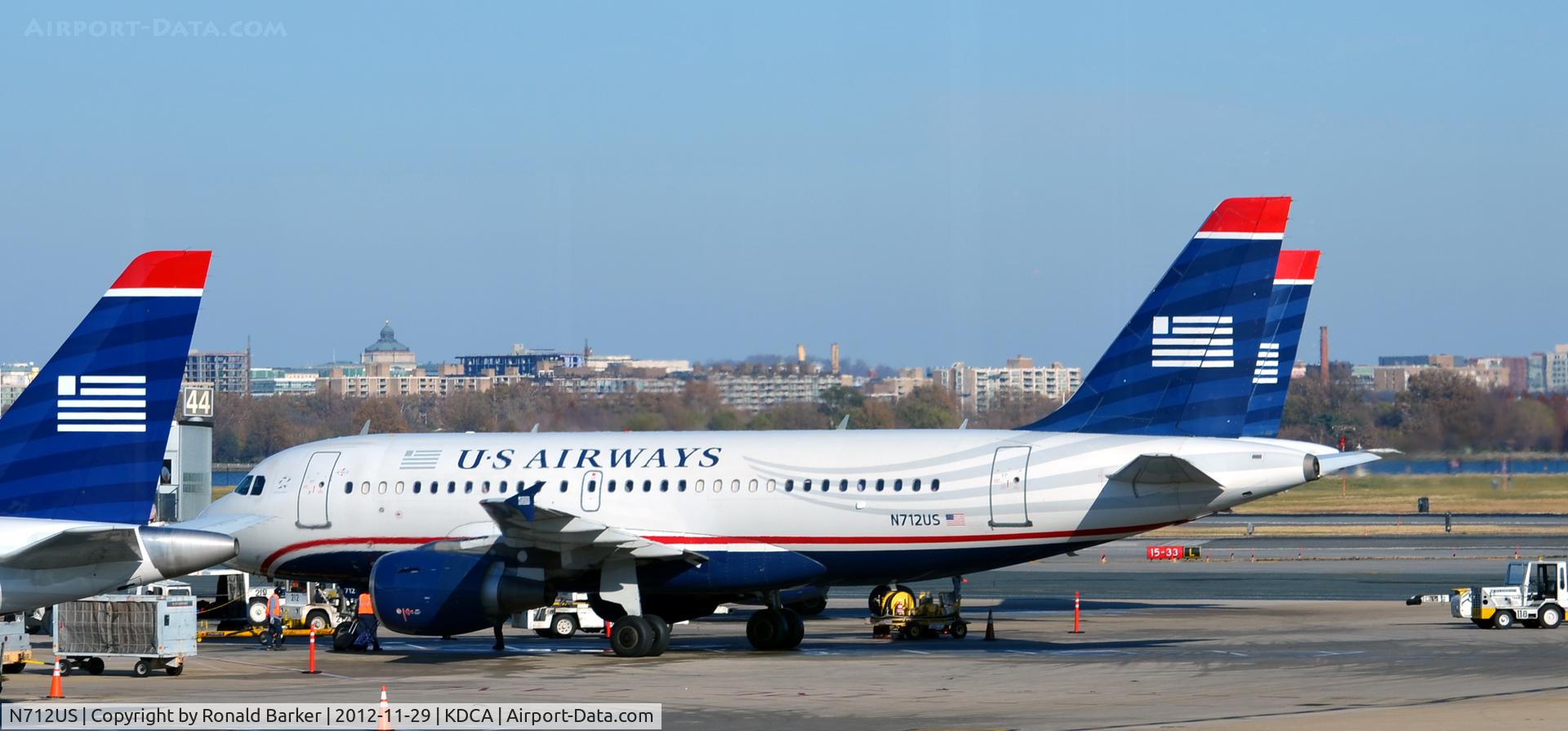 N712US, 1999 Airbus A319-112 C/N 1038, DCA VA