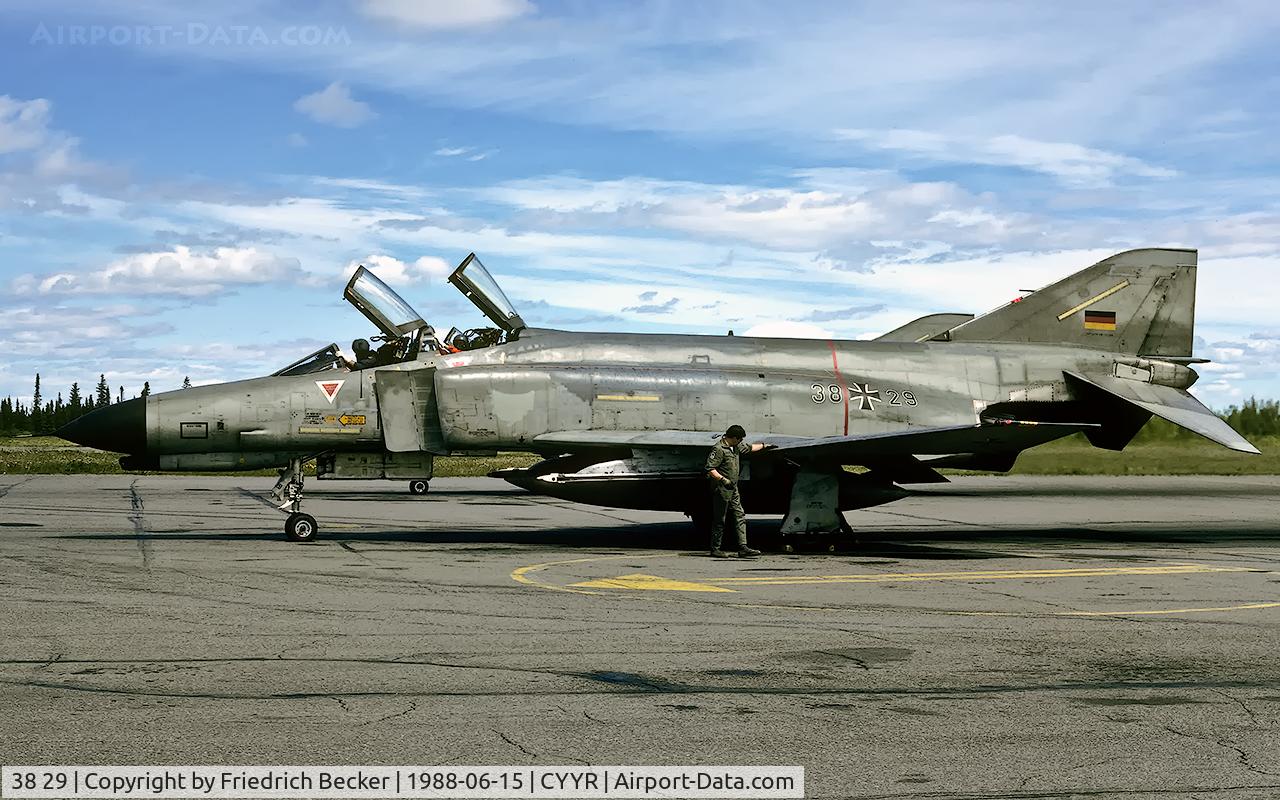 38 29, 1972 McDonnell Douglas F-4F Phantom II C/N 4691, last chance inspection at CFB Goose Bay