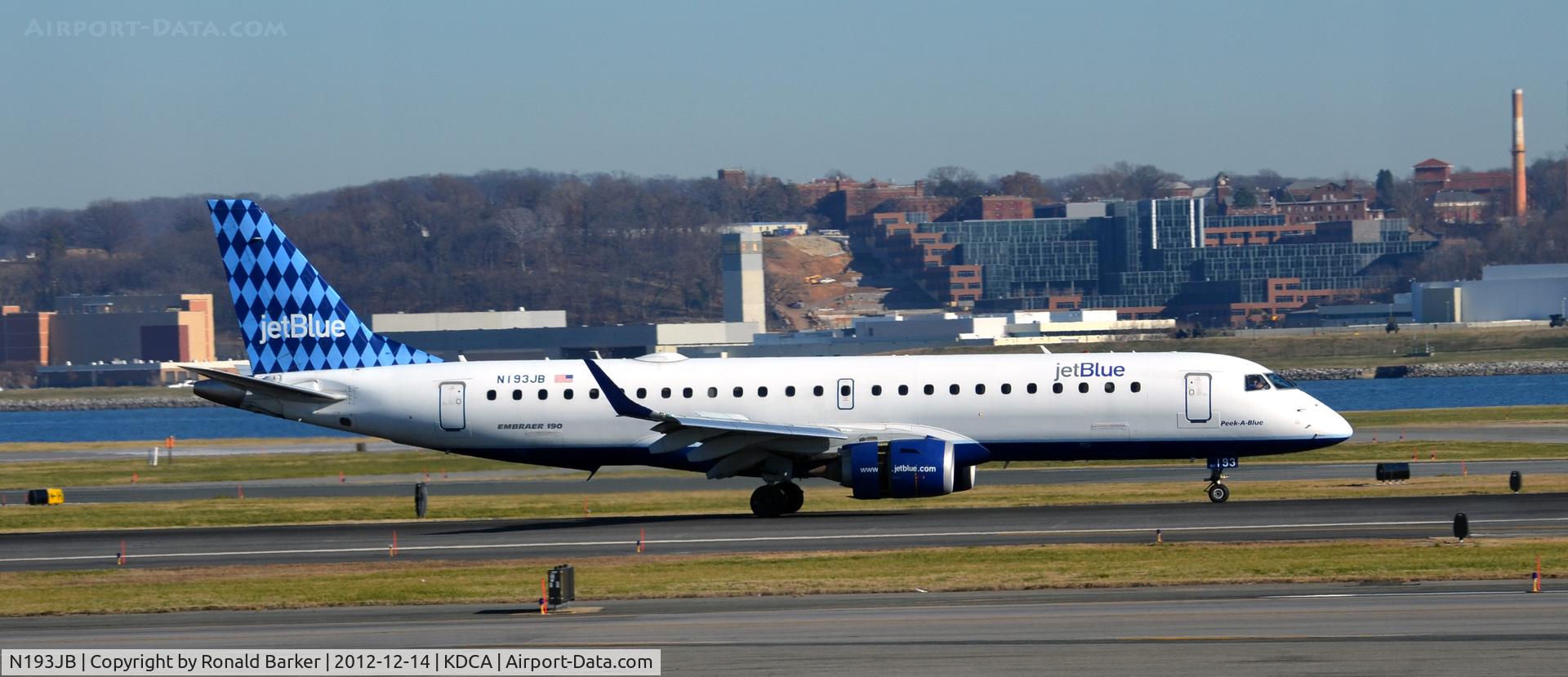 N193JB, 2005 Embraer 190AR (ERJ-190-100IGW) C/N 19000017, Landing DCA