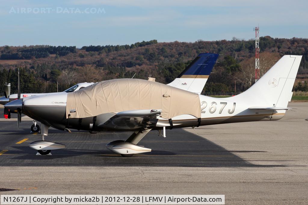 N1267J, 2007 Columbia Aircraft Mfg LC42-550FG C/N 42509, Parked