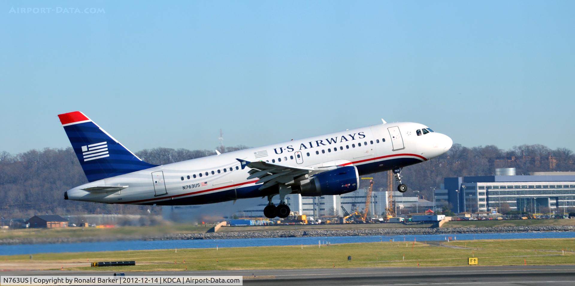 N763US, 2000 Airbus A319-112 C/N 1360, Takeoff DCA