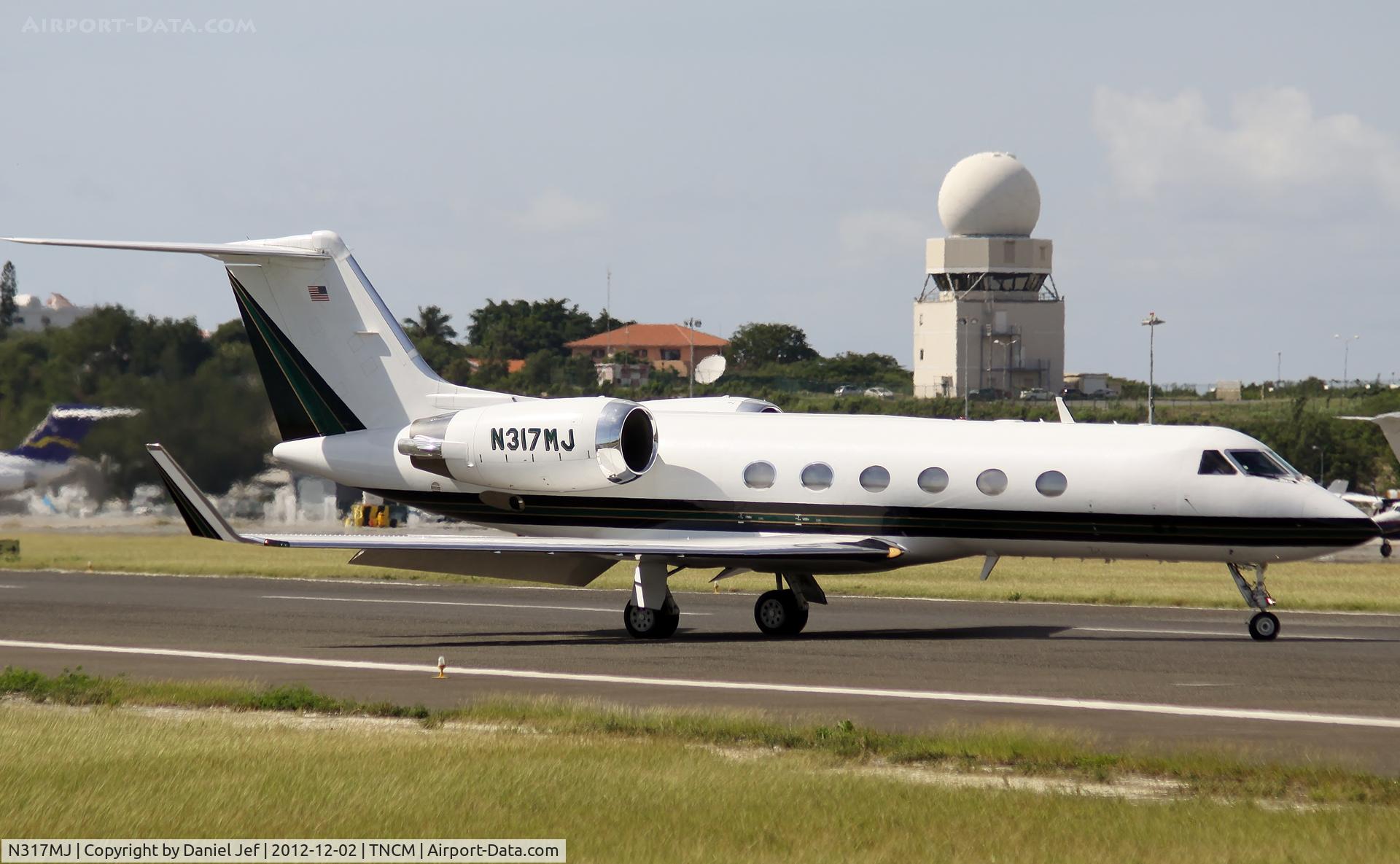 N317MJ, 1989 Gulfstream Aerospace G-IV C/N 1122, N317MJ