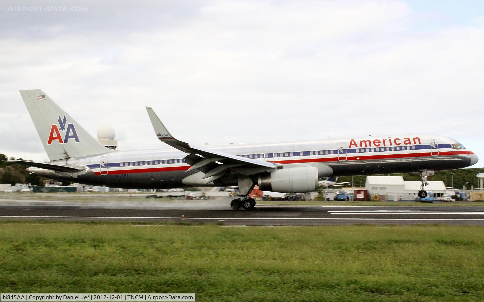 N845AA, 1975 Boeing 727-223 C/N 20986, N845AA