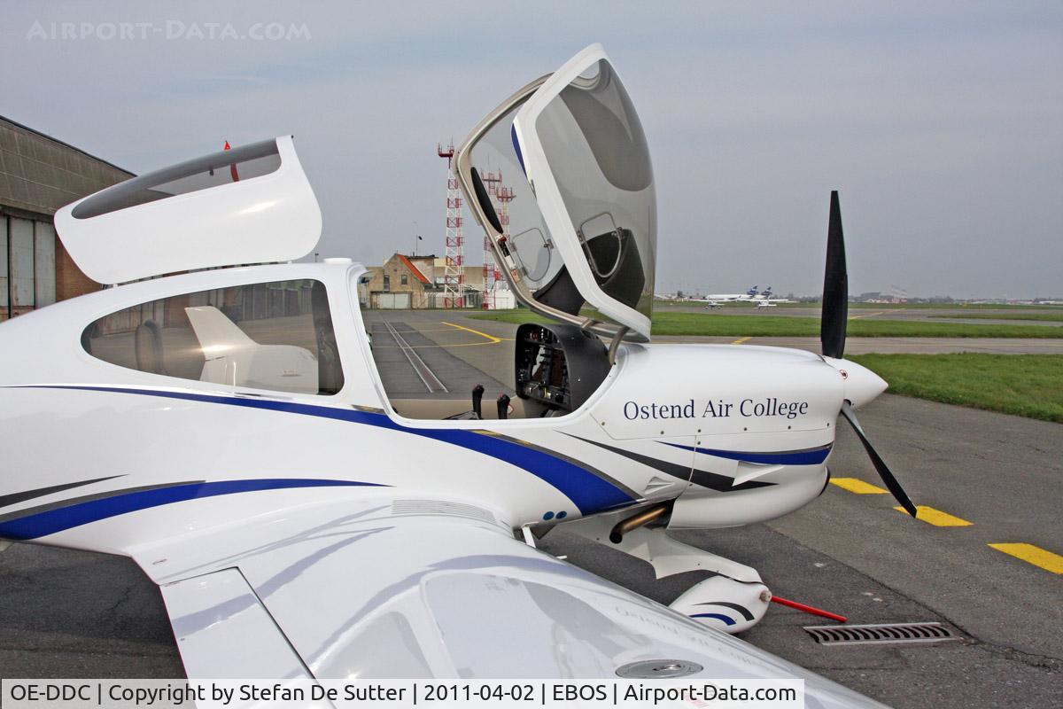 OE-DDC, 2010 Diamond DA-40NG Diamond Star C/N 40.N002, Cockpit view.