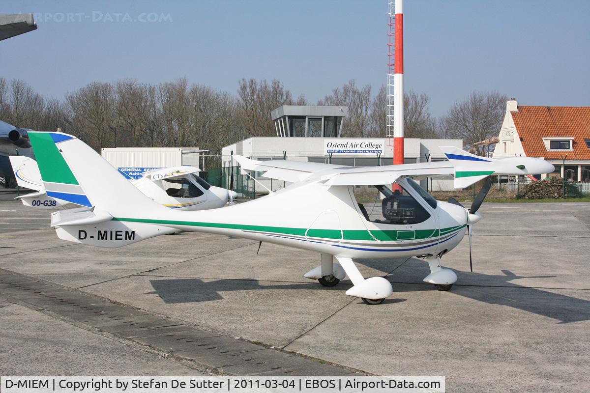 D-MIEM, Flight Design CTSW C/N Not found D-MIEM, Apron 3.