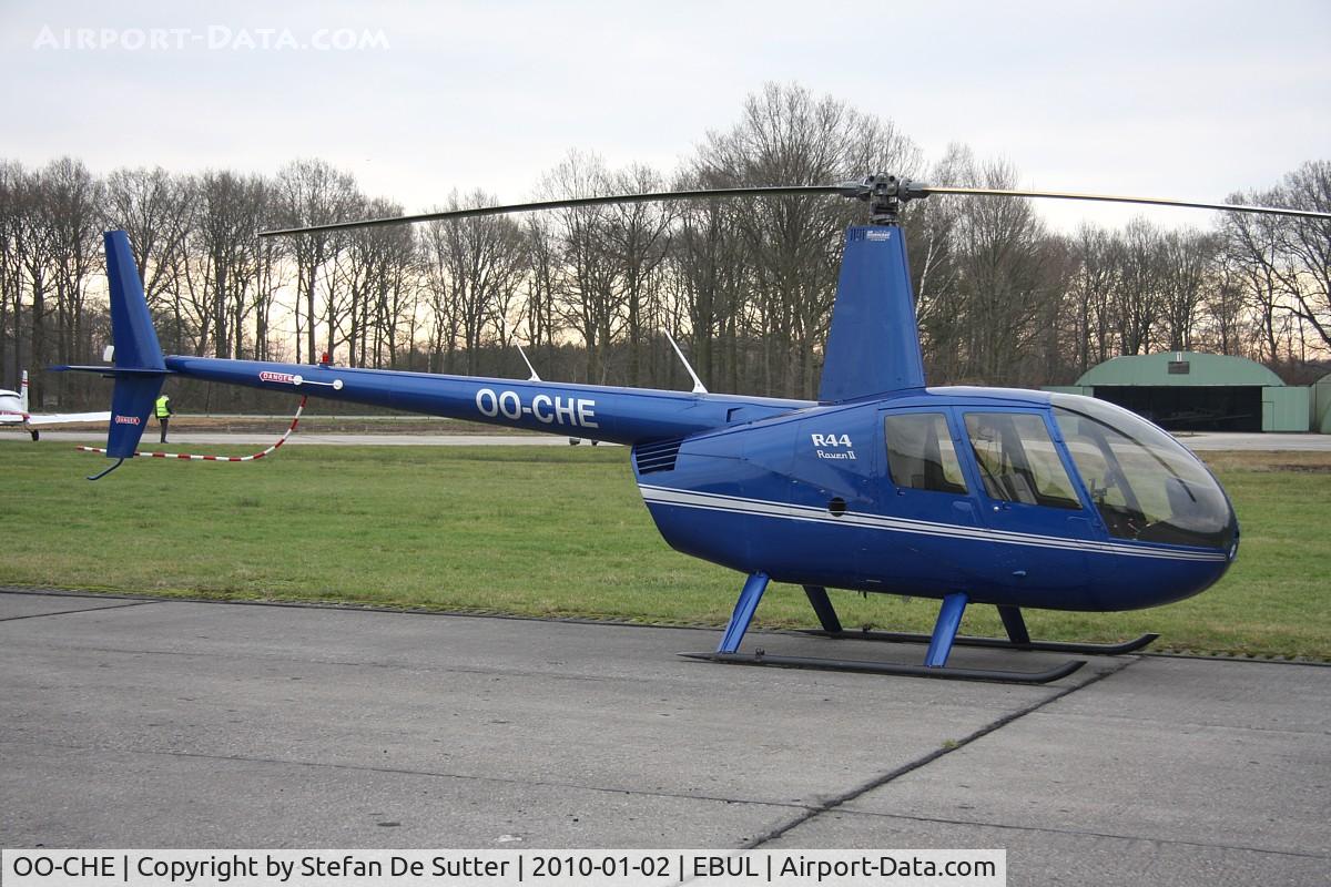 OO-CHE, 2008 Robinson R44 Raven II C/N 12316, Parked at Vliegclub Ursel.