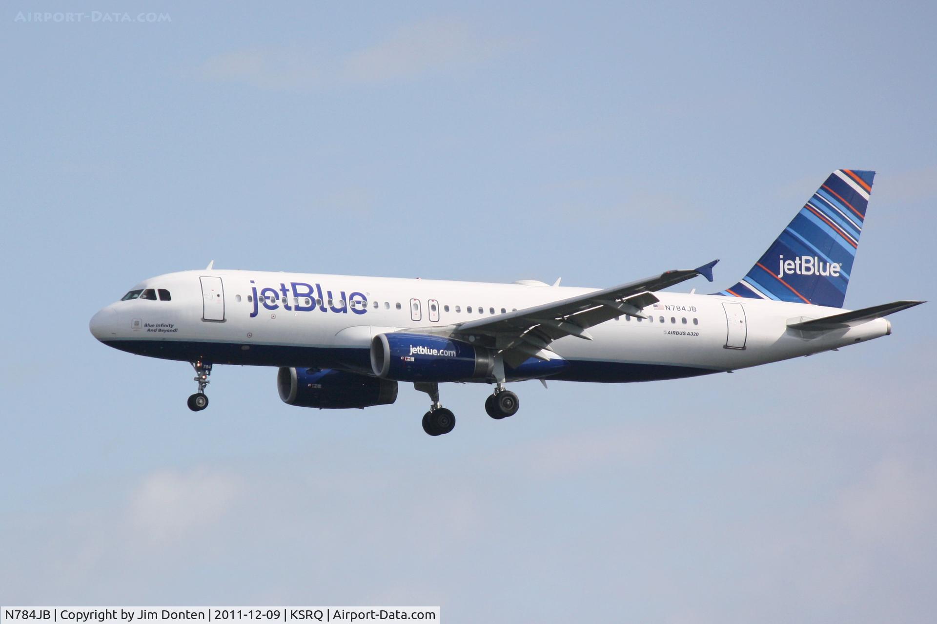 N784JB, 2010 Airbus A320-232 C/N 4578, Jet Blue Airbus A320 (N784JB) on approach to Runway 32 at Sarasota-Bradenton International Airport