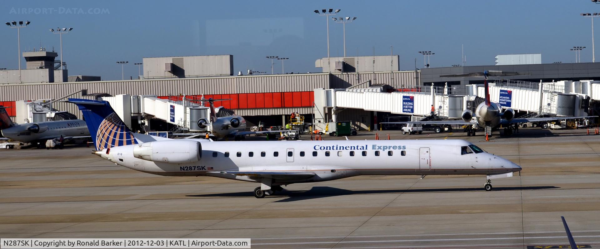 N287SK, 2001 Embraer ERJ-145LR (EMB-145LR) C/N 145460, Taxi ATL