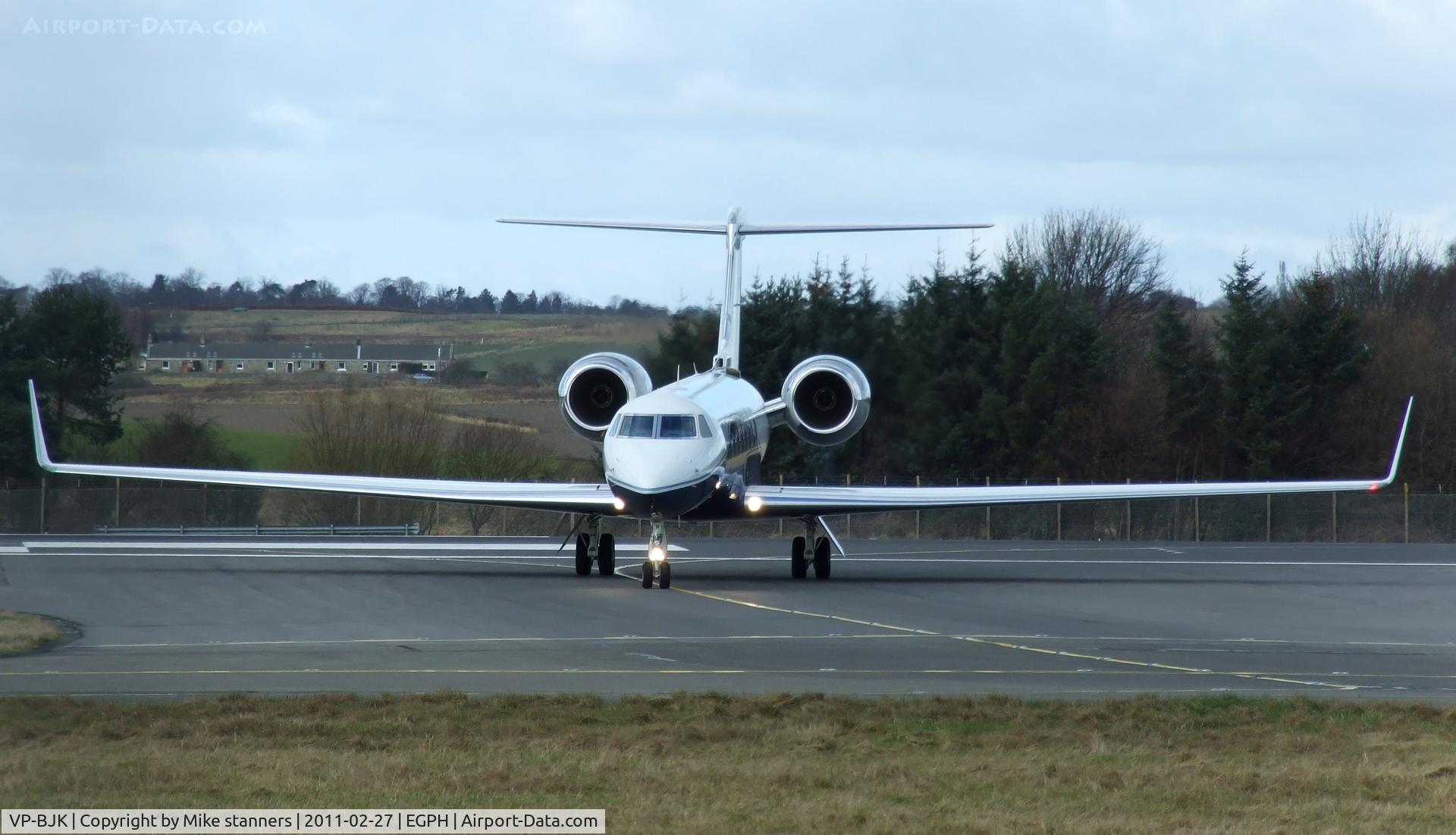 VP-BJK, 2008 Gulfstream Aerospace GV-SP (G550) C/N 5200, Bermuda registered GLF550 VP-BJK Arrives at EDI For a scotland v ireland six nations rugby game