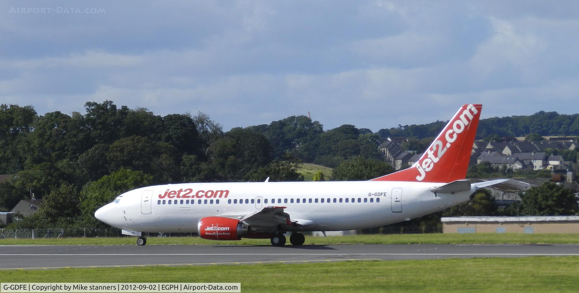 G-GDFE, 1988 Boeing 737-3Q8(QC) C/N 24131, Jet2 B737-300 arrives at EDI from PMI On flight  EXS718