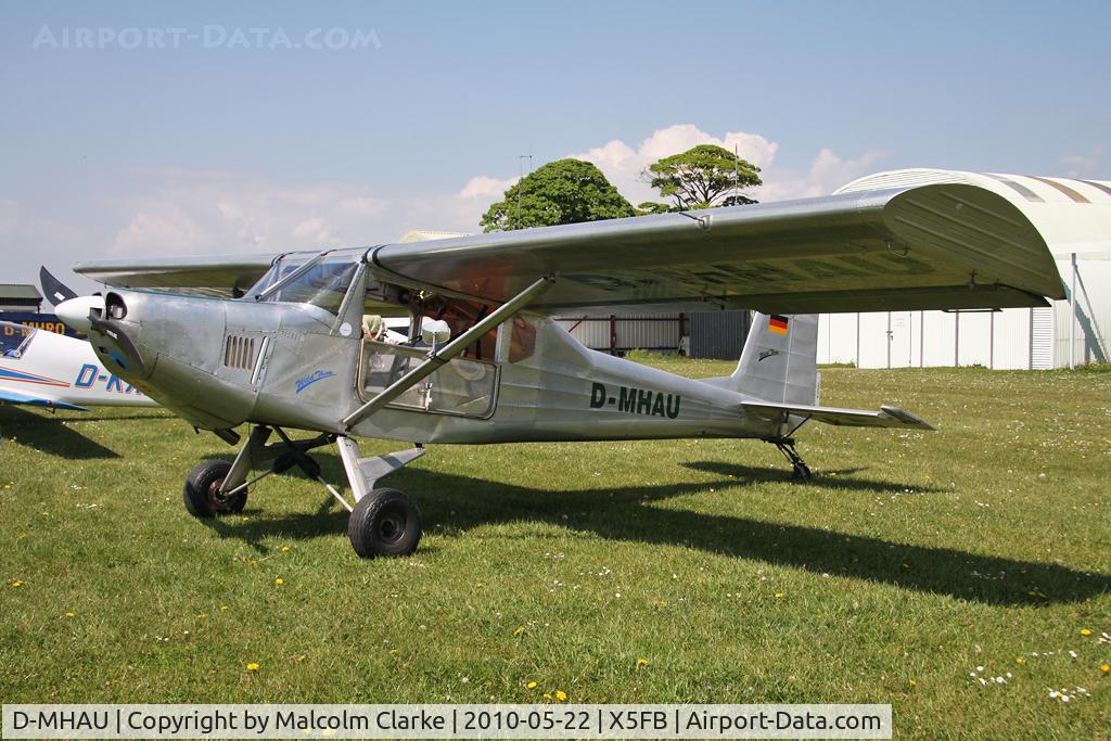 D-MHAU, Air Light Wild Thing C/N 2001-06-077, Air Light WT-01 Wild Thing. Fishburn Airfield UK, May 2010.
