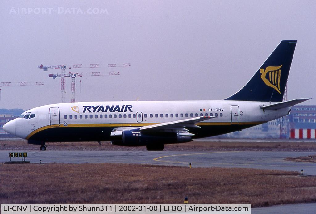 EI-CNV, 1981 Boeing 737-230 C/N 22128, Taxiing holding point rwy 33R