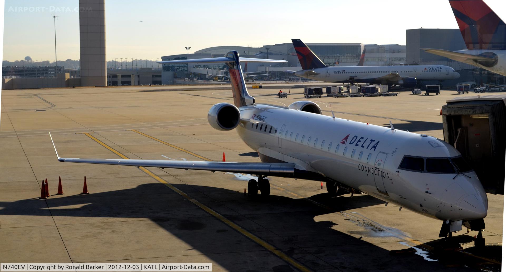 N740EV, 2004 Bombardier CRJ-701 (CL-600-2C10) Regional Jet C/N 10151, Atlanta