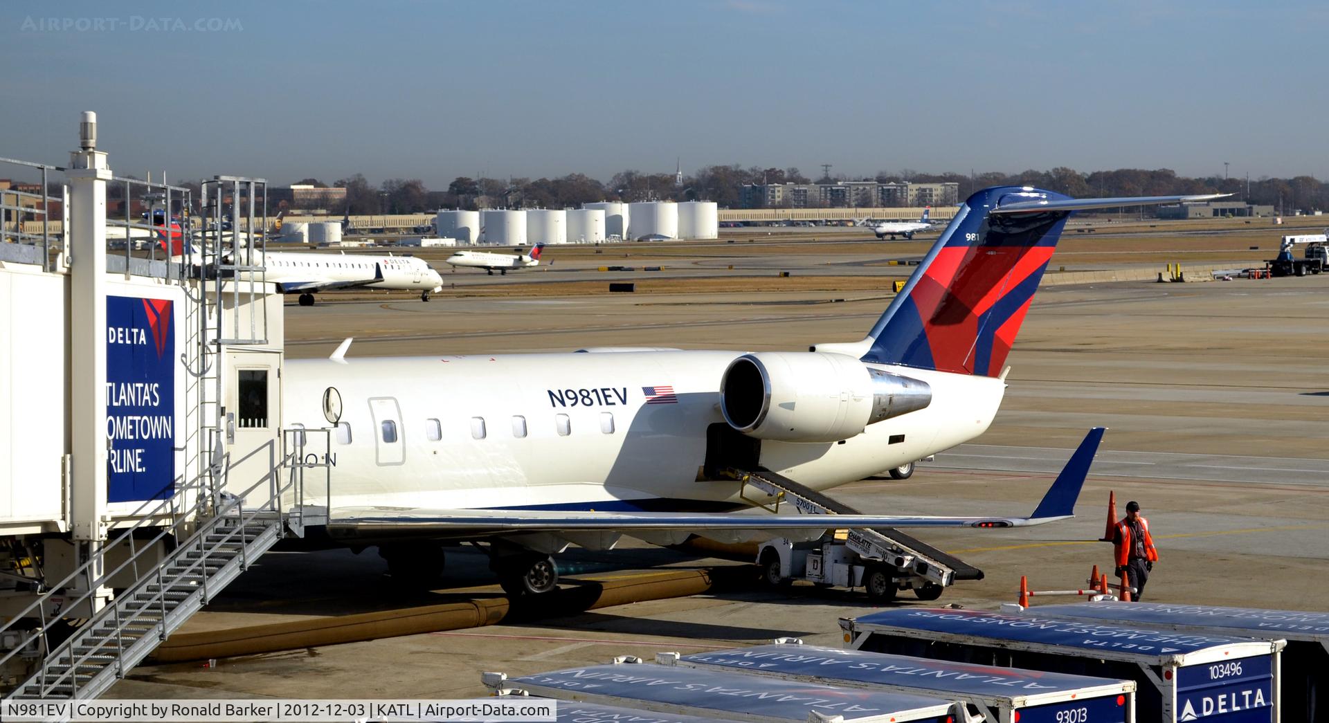 N981EV, 2003 Bombardier CRJ-200ER (CL-600-2B19) C/N 7768, Atlanta