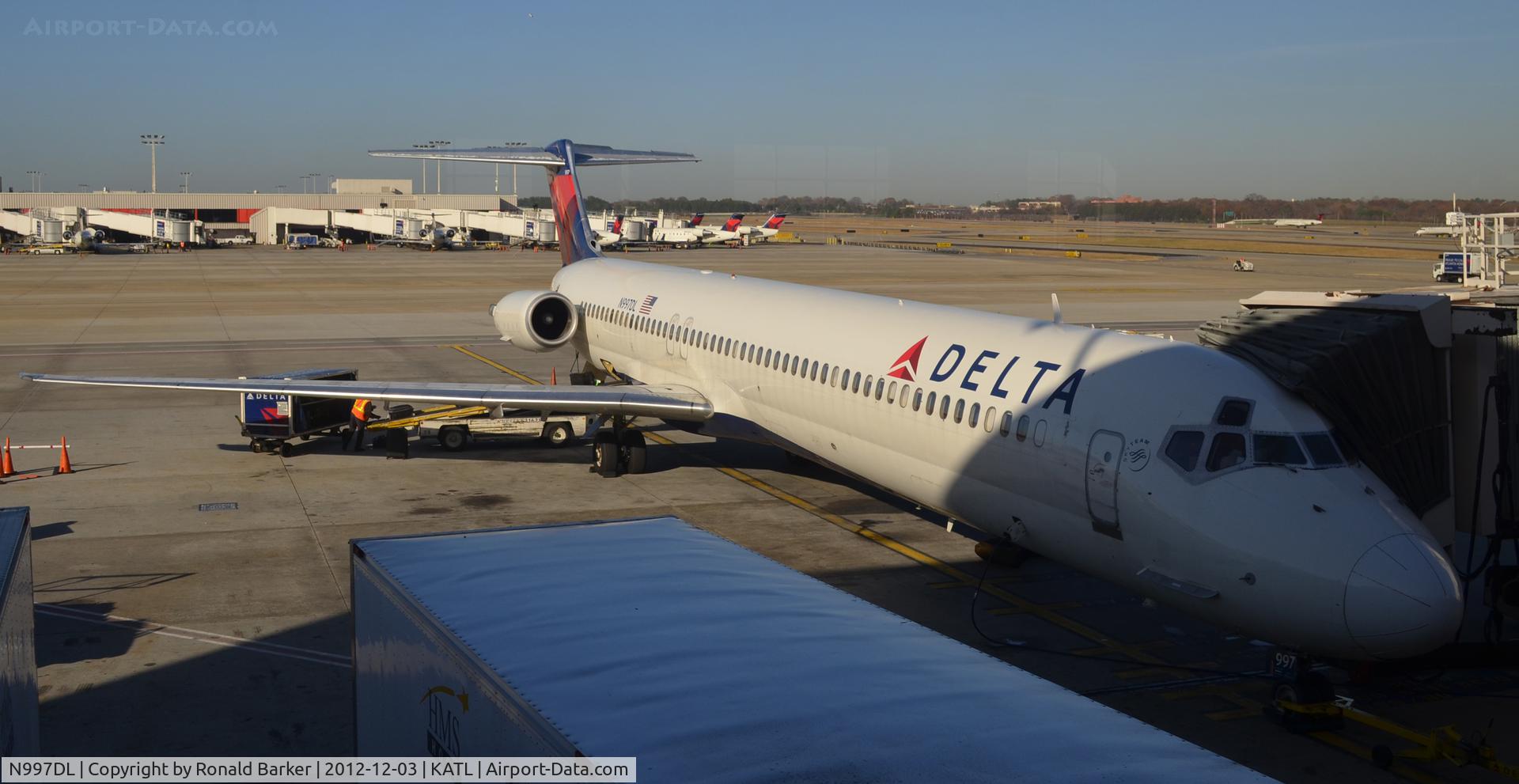 N997DL, 1992 McDonnell Douglas MD-88 C/N 53364, Atlanta