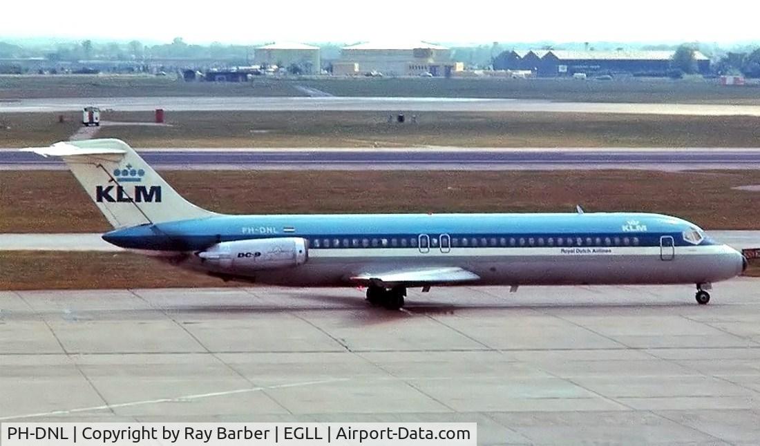 PH-DNL, 1968 Douglas DC-9-32 C/N 47190, McDonnell Douglas DC-9-32 [47190] (KLM Royal Dutch Airlines) Heathrow~G 1975. Image taken from a slide.